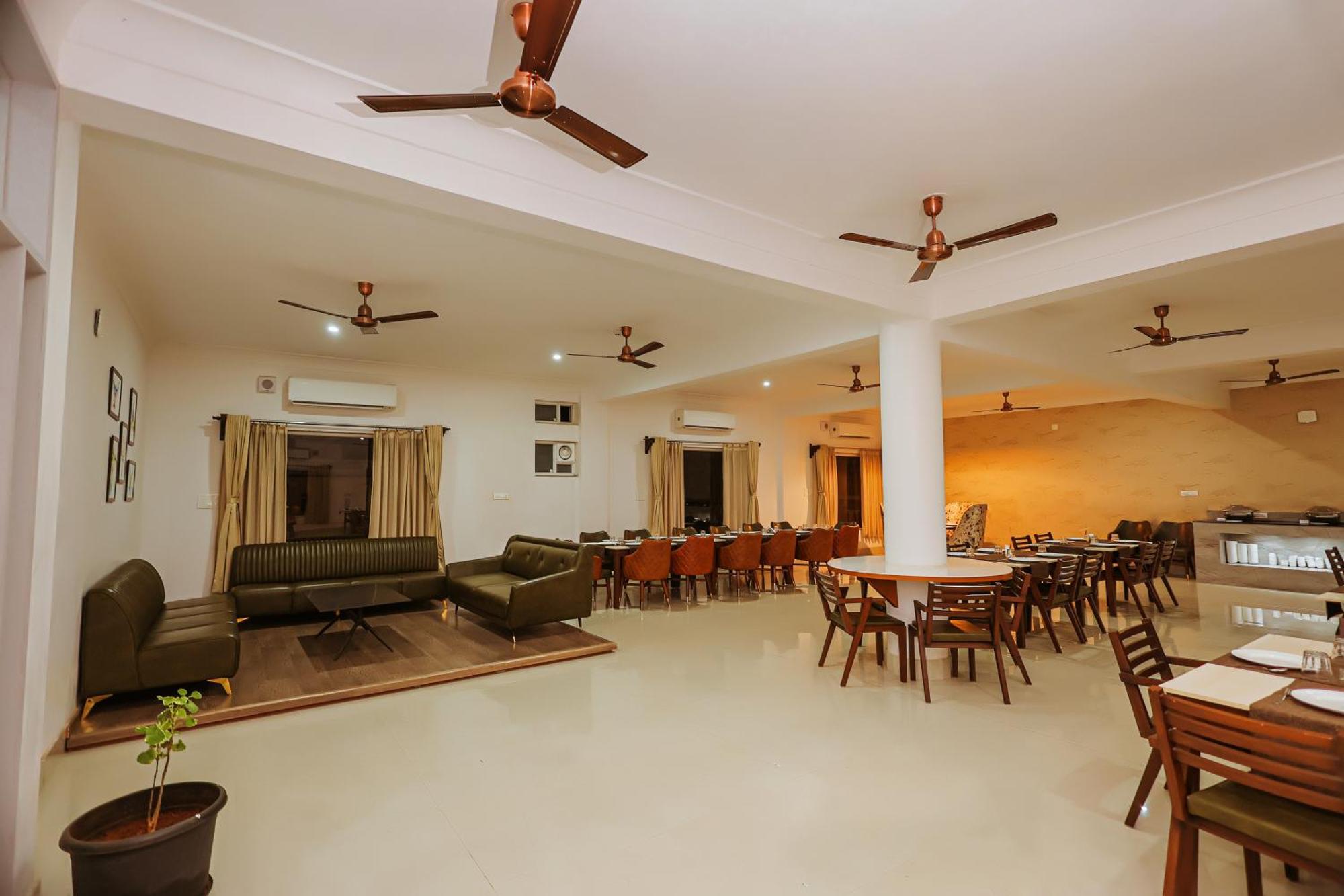 Revaas Lake View Boutique Stay Ουνταϊπούρ Εξωτερικό φωτογραφία
