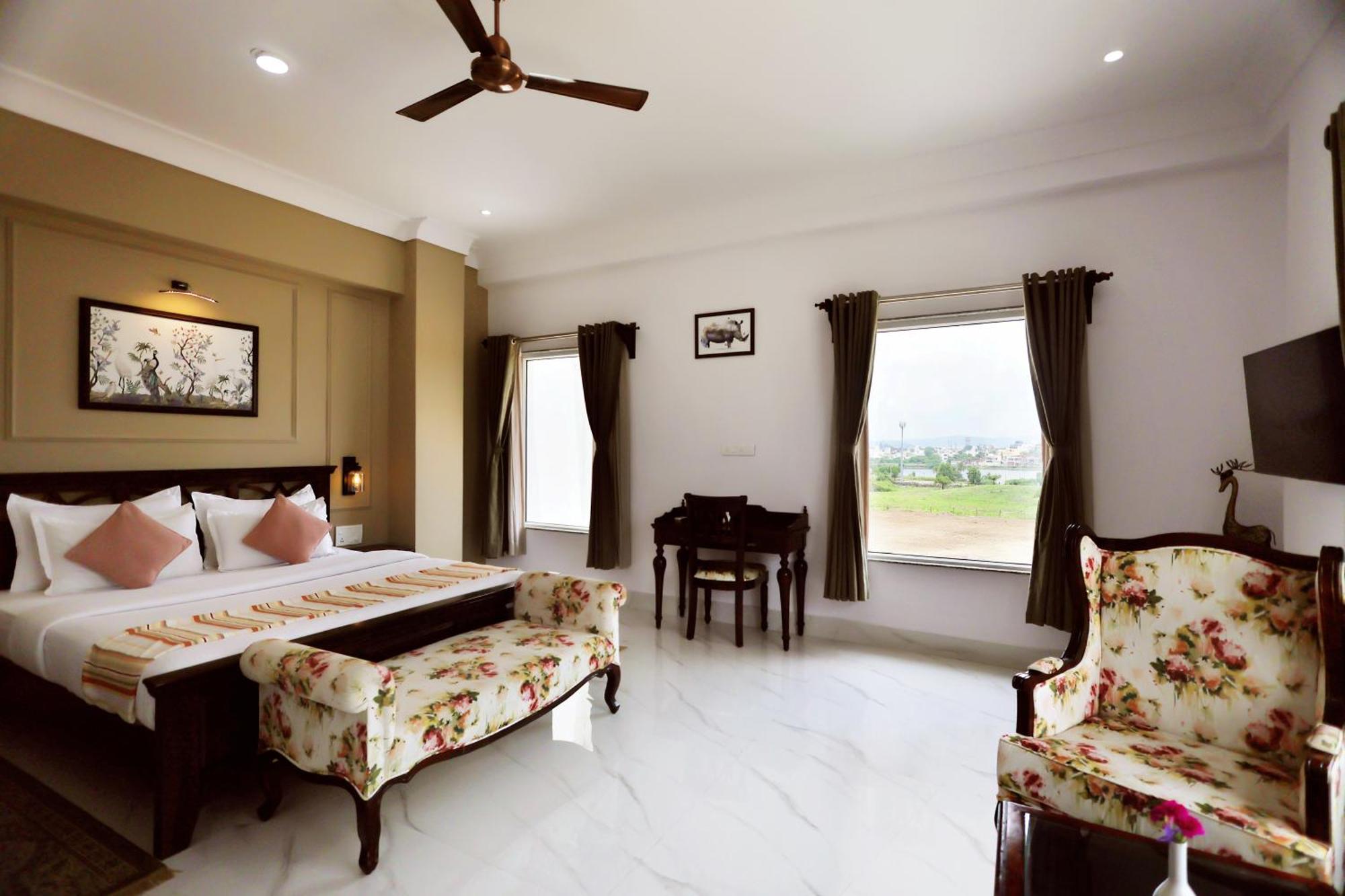 Revaas Lake View Boutique Stay Ουνταϊπούρ Εξωτερικό φωτογραφία