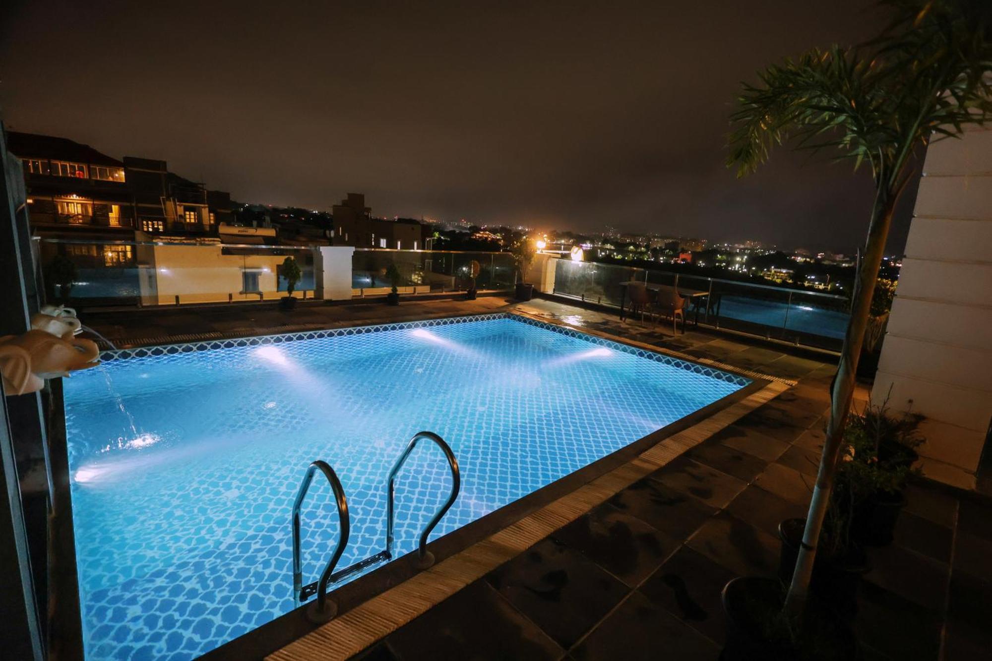Revaas Lake View Boutique Stay Ουνταϊπούρ Εξωτερικό φωτογραφία