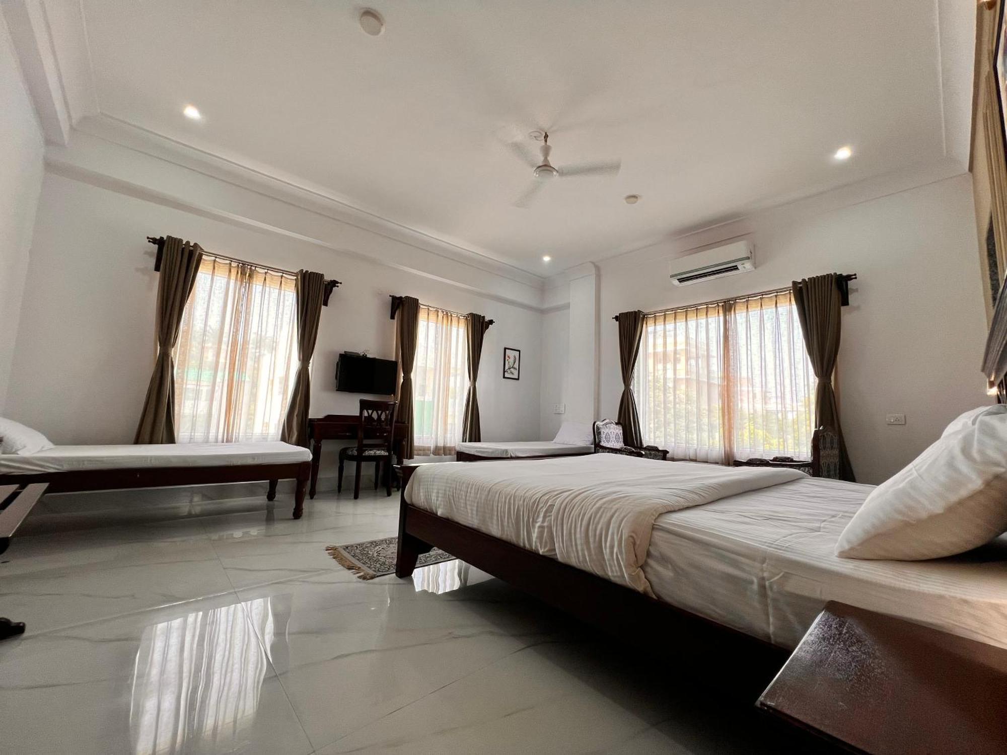 Revaas Lake View Boutique Stay Ουνταϊπούρ Εξωτερικό φωτογραφία